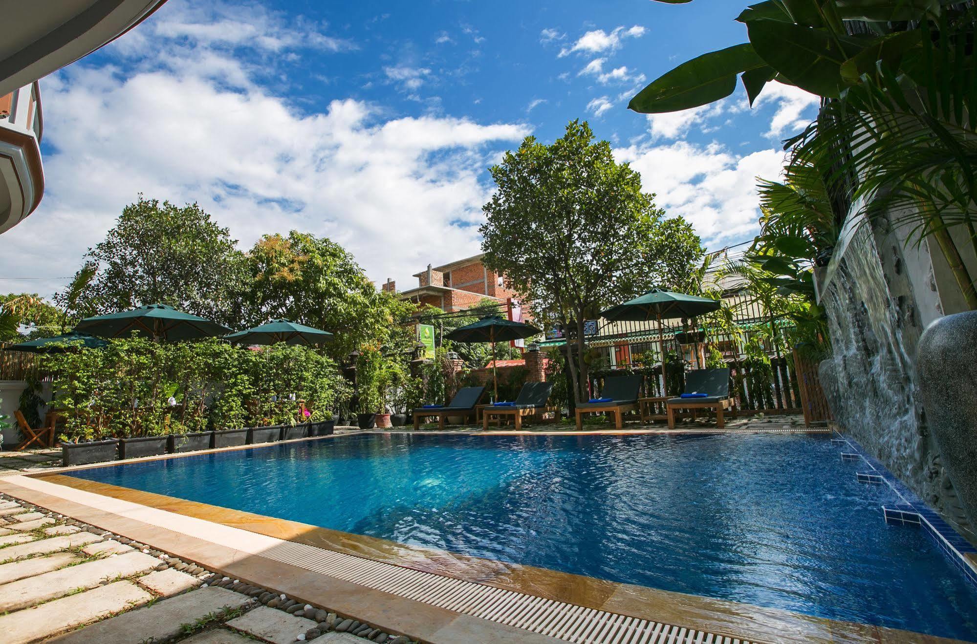 Friendly Angkor Boutique Hotel Sziemreap Kültér fotó